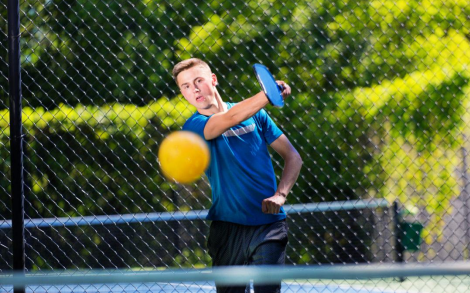 How To Play Pickleball - Pickleball faults to avoid