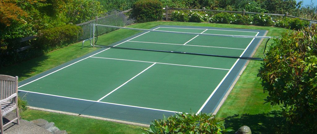 Pickleball vs. Paddle Tennis: What's the Difference? - Pickleball court 1024x433