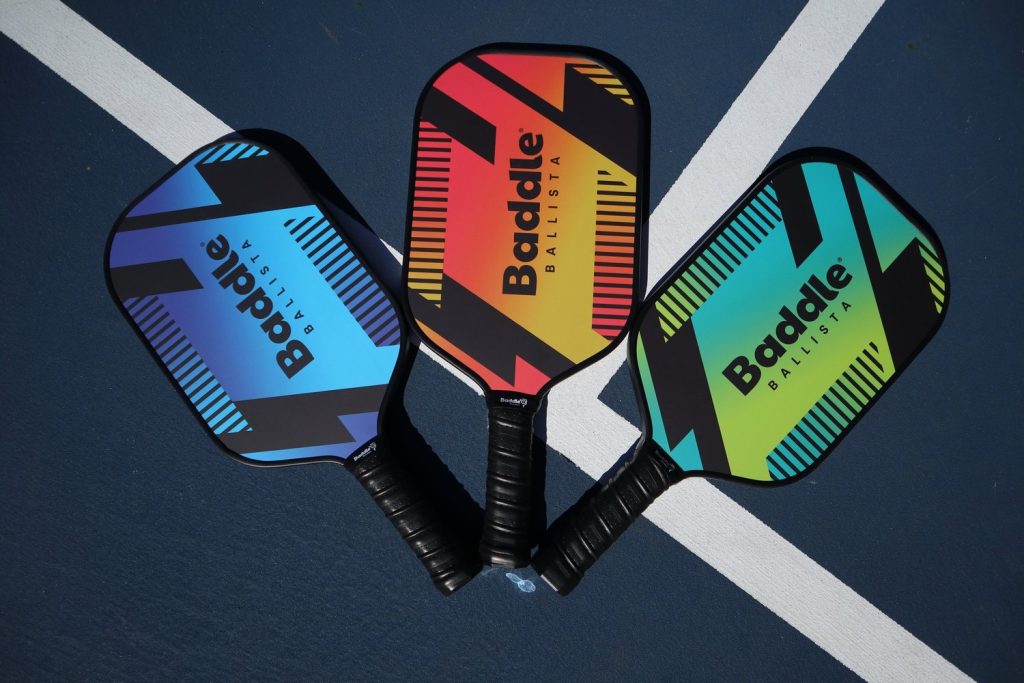 How to Choose a Pickleball Paddle: Complete Guide - Types Of Paddles Shapes 1024x683